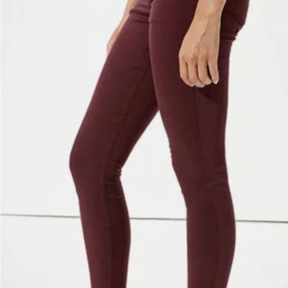 Maroon Super Stretch Jeggings - American Eagle (Size 0 Regular)